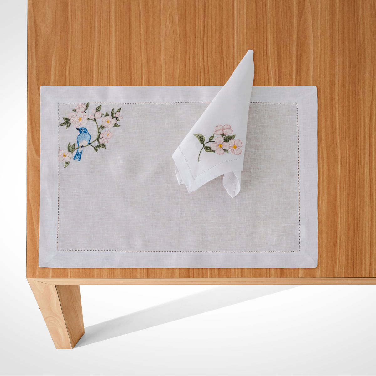 02 06 0150 Jg Americano Passaro Cerejeira.jpg